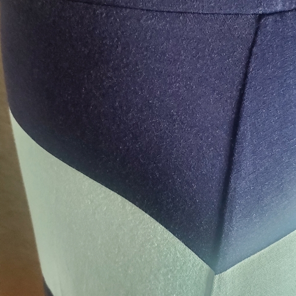 Plus size maxi skirt - Picture 4 of 7